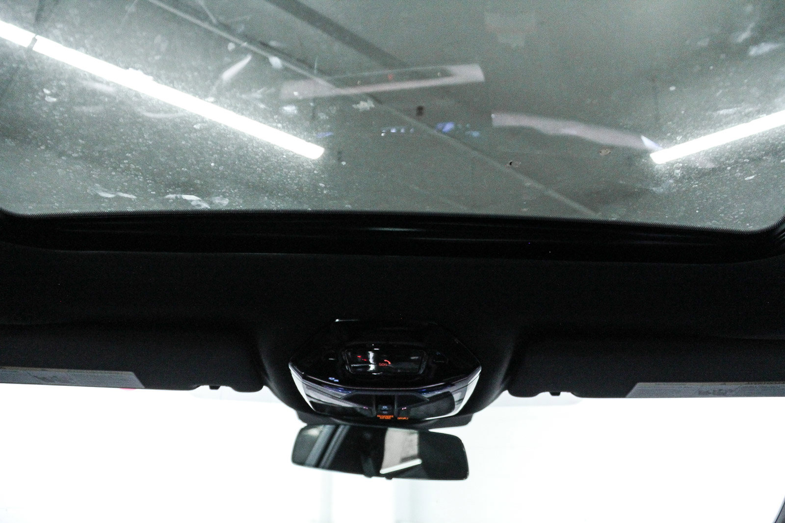 New 2026 BMW i5 eDrive40 w/ Convenience Package image 12
