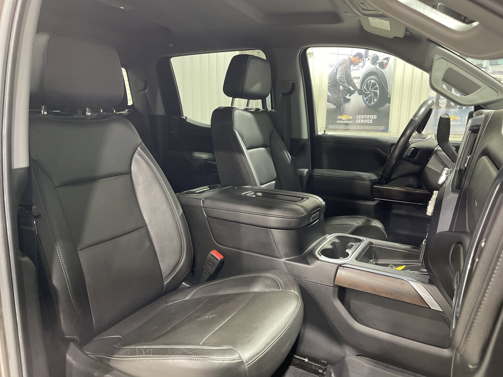 Used 2020 GMC Sierra 1500 SLT w/ SLT Premium Plus Package AWD/4WD image 19