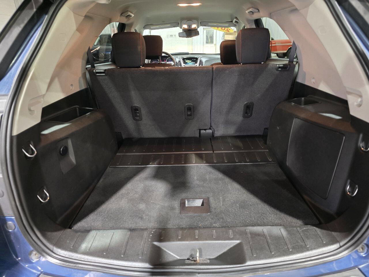 Used 2016 Chevrolet Equinox LT w/ Convenience Package image 28