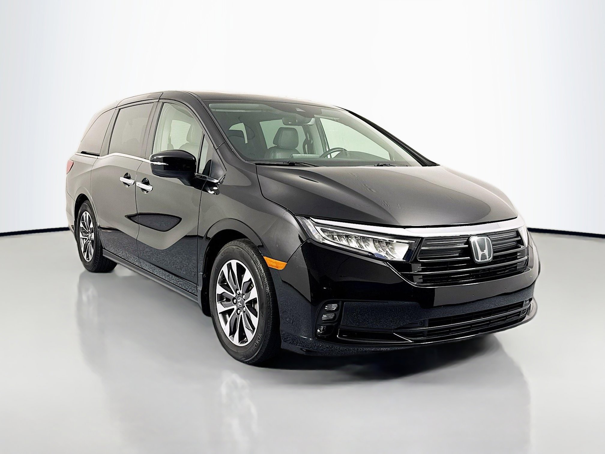 Certified 2022 Honda Odyssey EX-L image 3