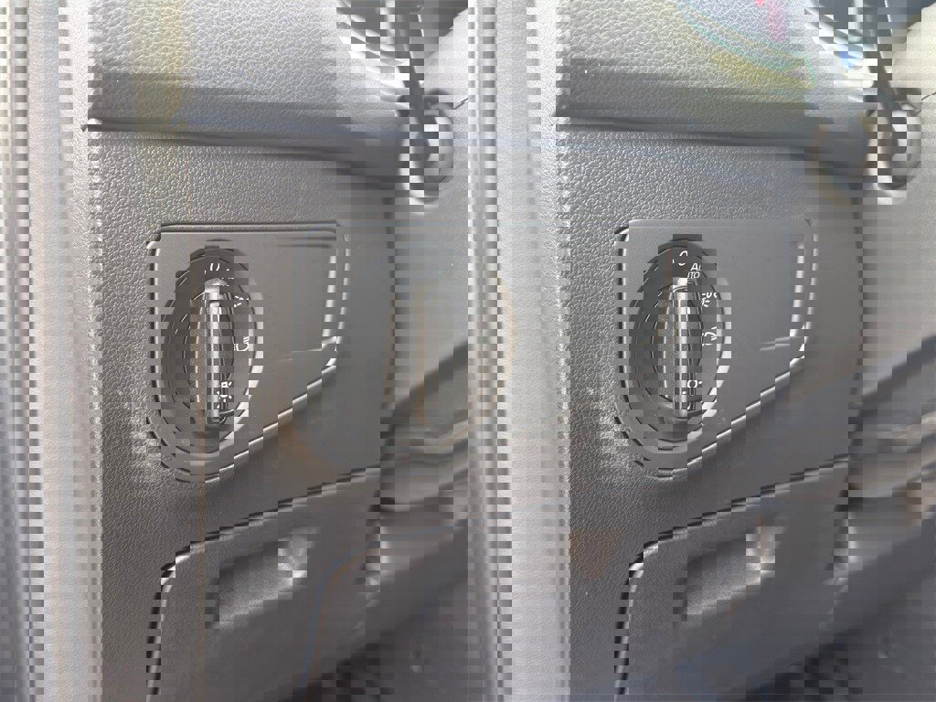 Used 2024 Volkswagen Tiguan S w/ MDO Package, Three-Row image 18