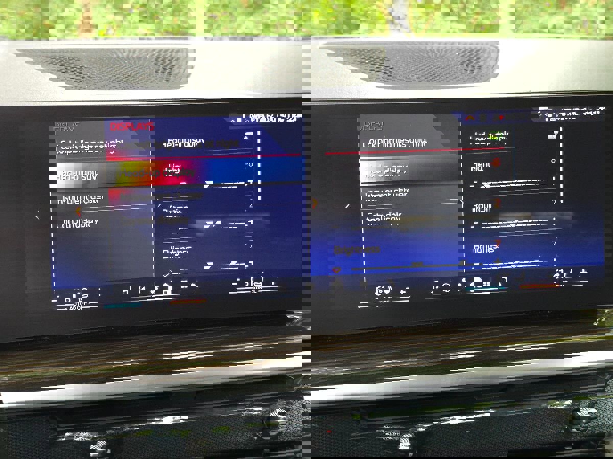 Used 2025 BMW X7 xDrive40i image 49