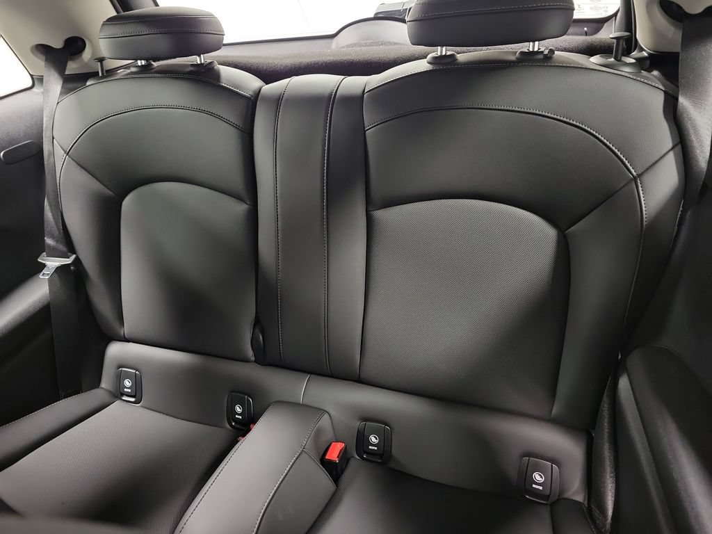 Used 2021 MINI Cooper 2-Door Hardtop FWD image 26