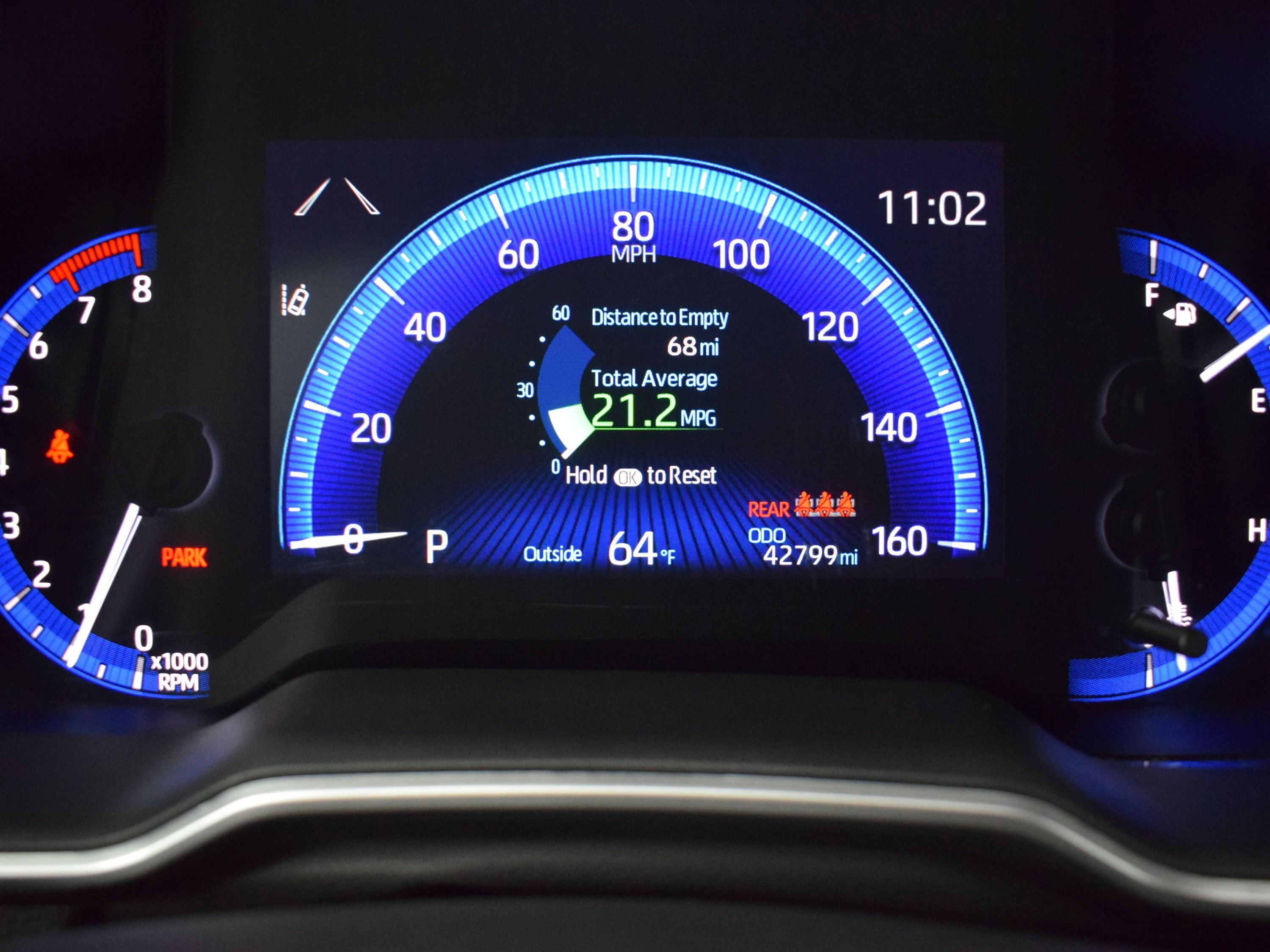 Used 2022 Toyota Corolla Cross XLE image 17