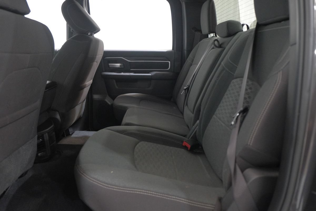 Used 2025 RAM 2500 Big Horn AWD/4WD image 38