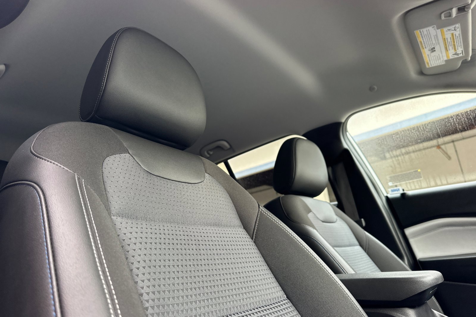 Used 2025 Chevrolet Trax LT w/ Driver Confidence Package image 21