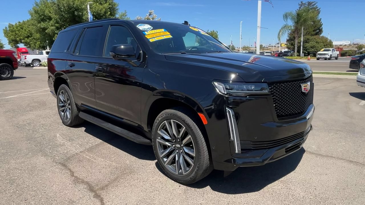 Used 2024 Cadillac Escalade Sport AWD/4WD image 1
