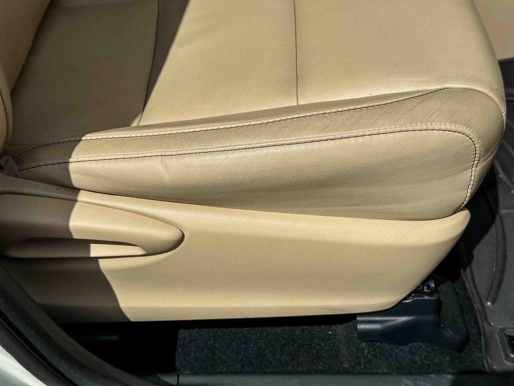 Used 2015 Toyota Highlander XLE FWD image 26