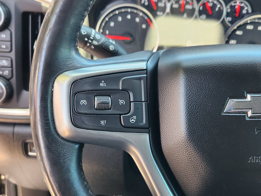Used 2021 Chevrolet Silverado 1500 LT Trail Boss w/ LPO, Dark Essentials Package AWD/4WD image 18