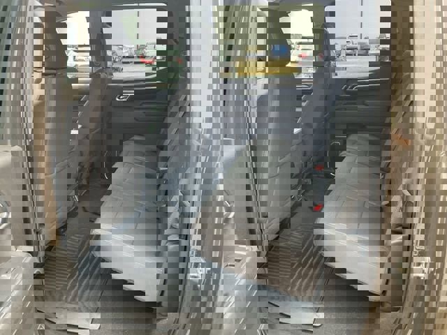 Used 2023 Chevrolet Silverado 1500 LT image 24