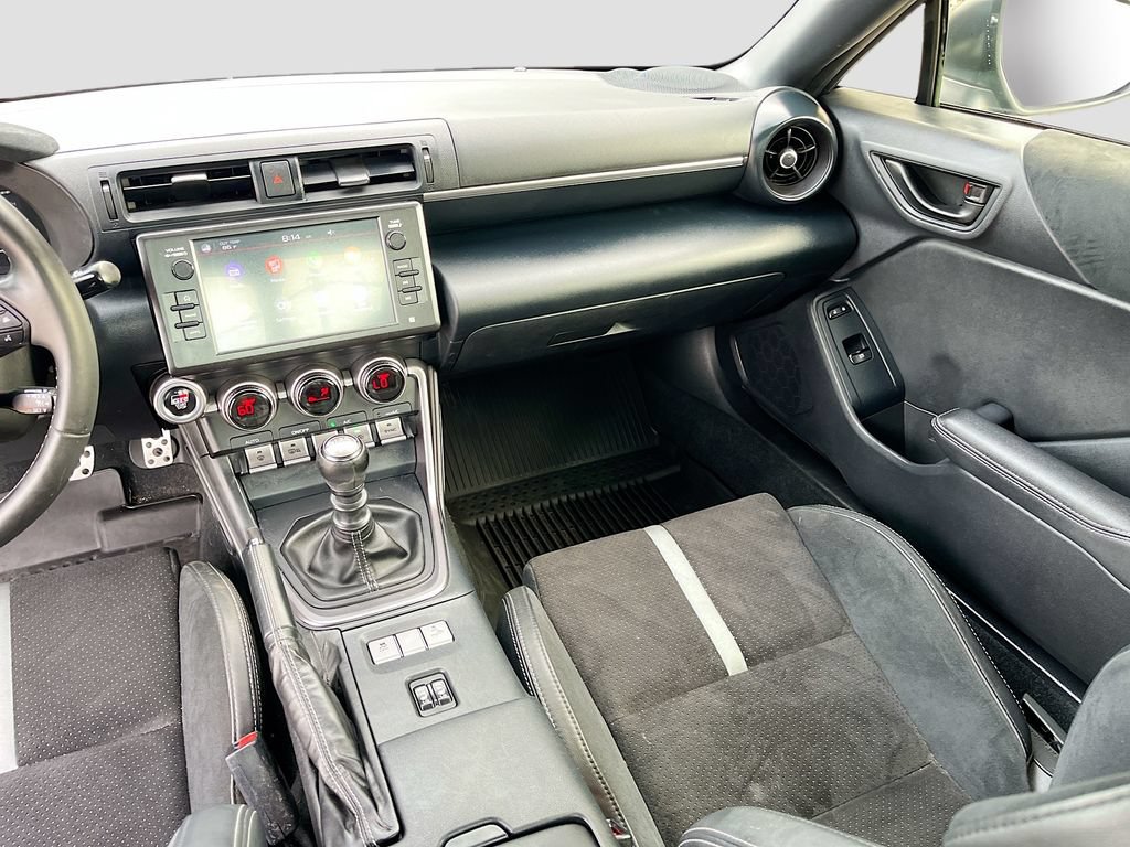 Used 2024 Toyota GR86 Premium RWD image 22