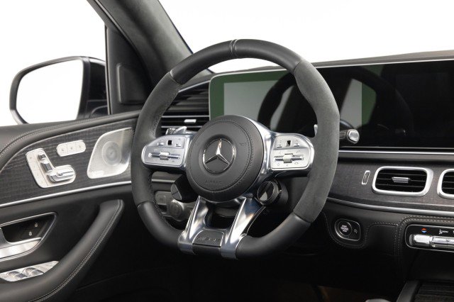 Used 2023 Mercedes-Benz GLS 63 AMG 4MATIC image 10