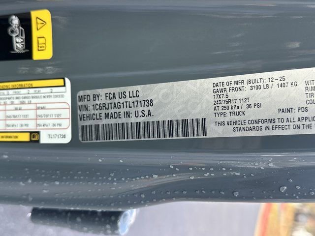 New 2026 Jeep Gladiator Sport AWD/4WD image 30