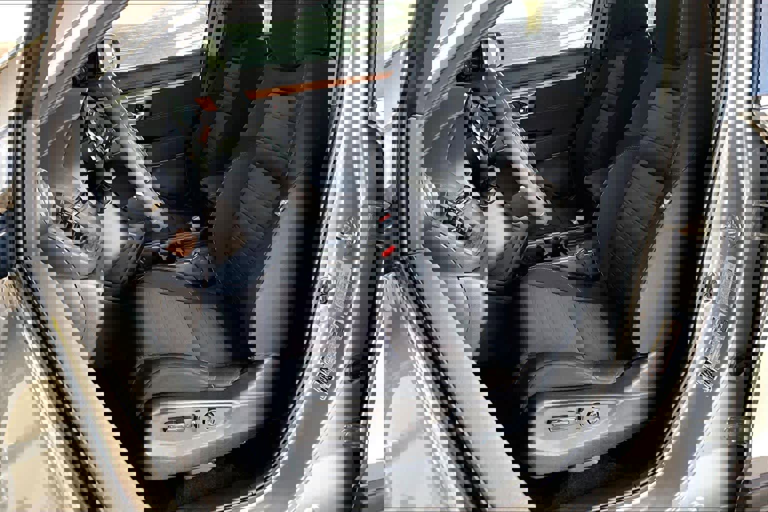 Used 2018 Honda CR-V EX image 7