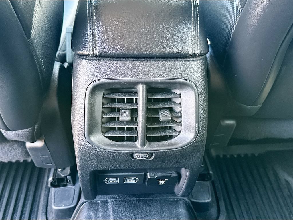 Used 2021 Jeep Cherokee Limited w/ Mopar Interior Package AWD/4WD image 25