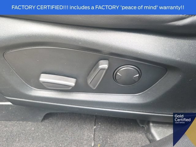 Used 2023 Ford Explorer XLT w/ Equipment Group 202A AWD/4WD image 29