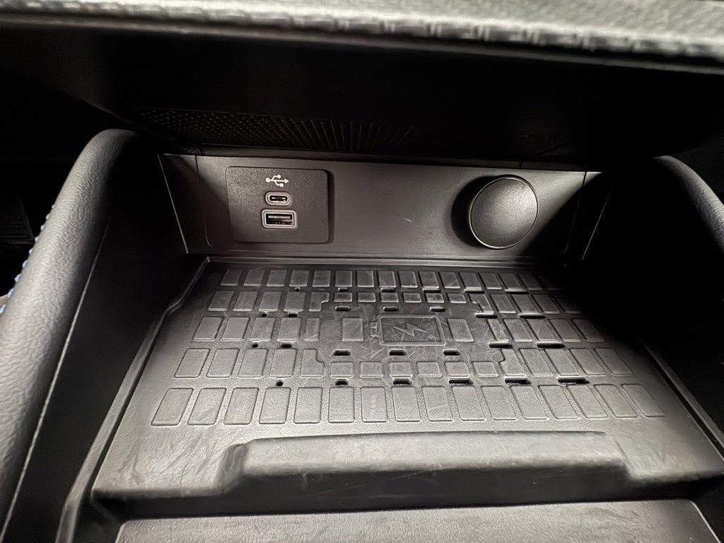 Used 2024 Ford Mustang Dark Horse image 19