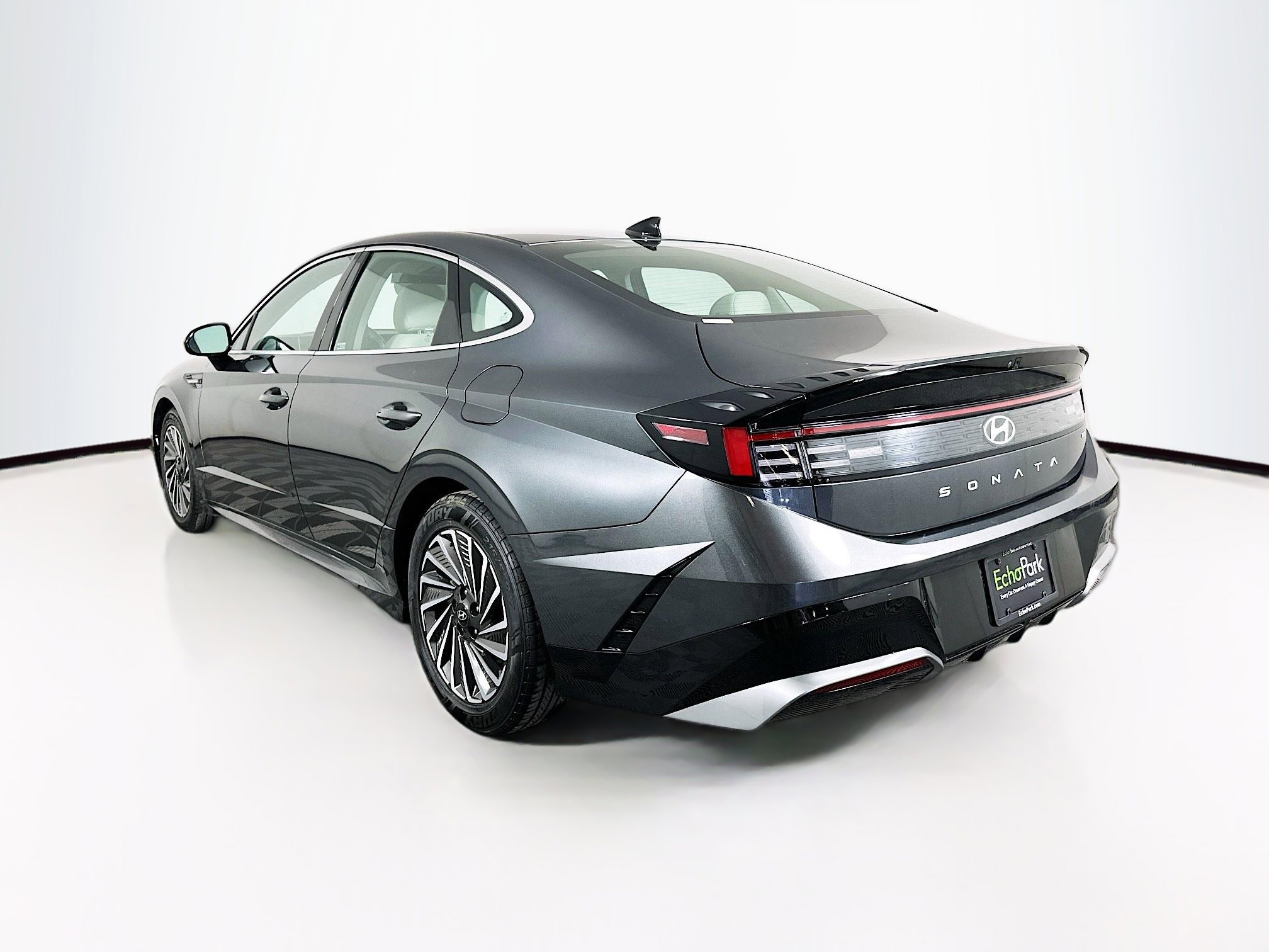 Used 2025 Hyundai Sonata SEL image 5