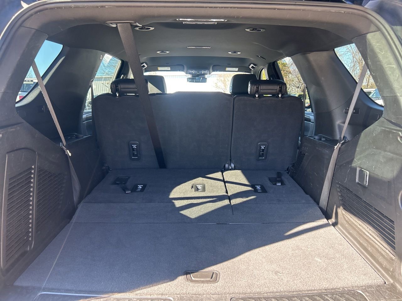 Used 2023 Chevrolet Tahoe LT image 16