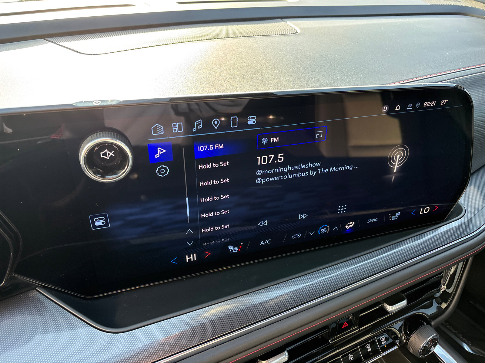 Used 2025 Chevrolet Tahoe RST w/ Comfort Package image 20