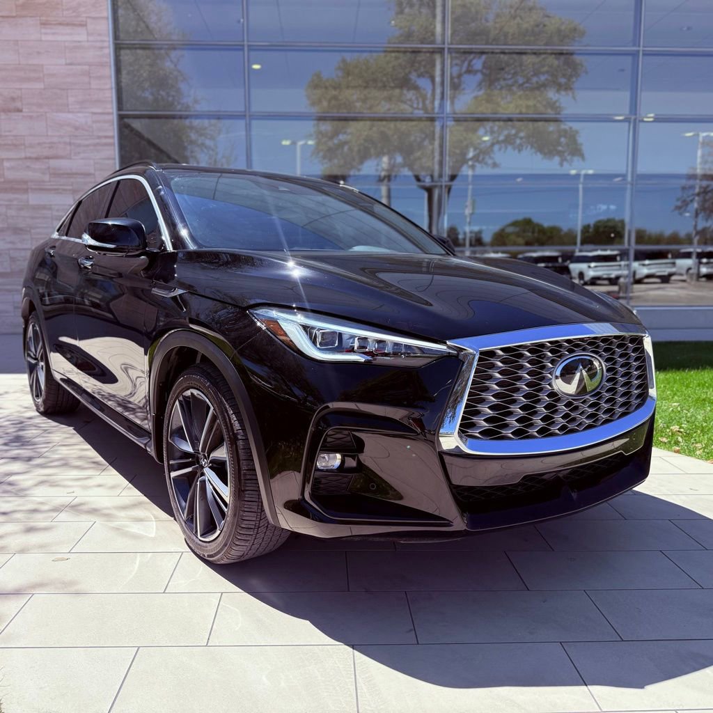 Certified 2025 INFINITI QX55 Sensory w/ Lighting Package AWD/4WD image 4