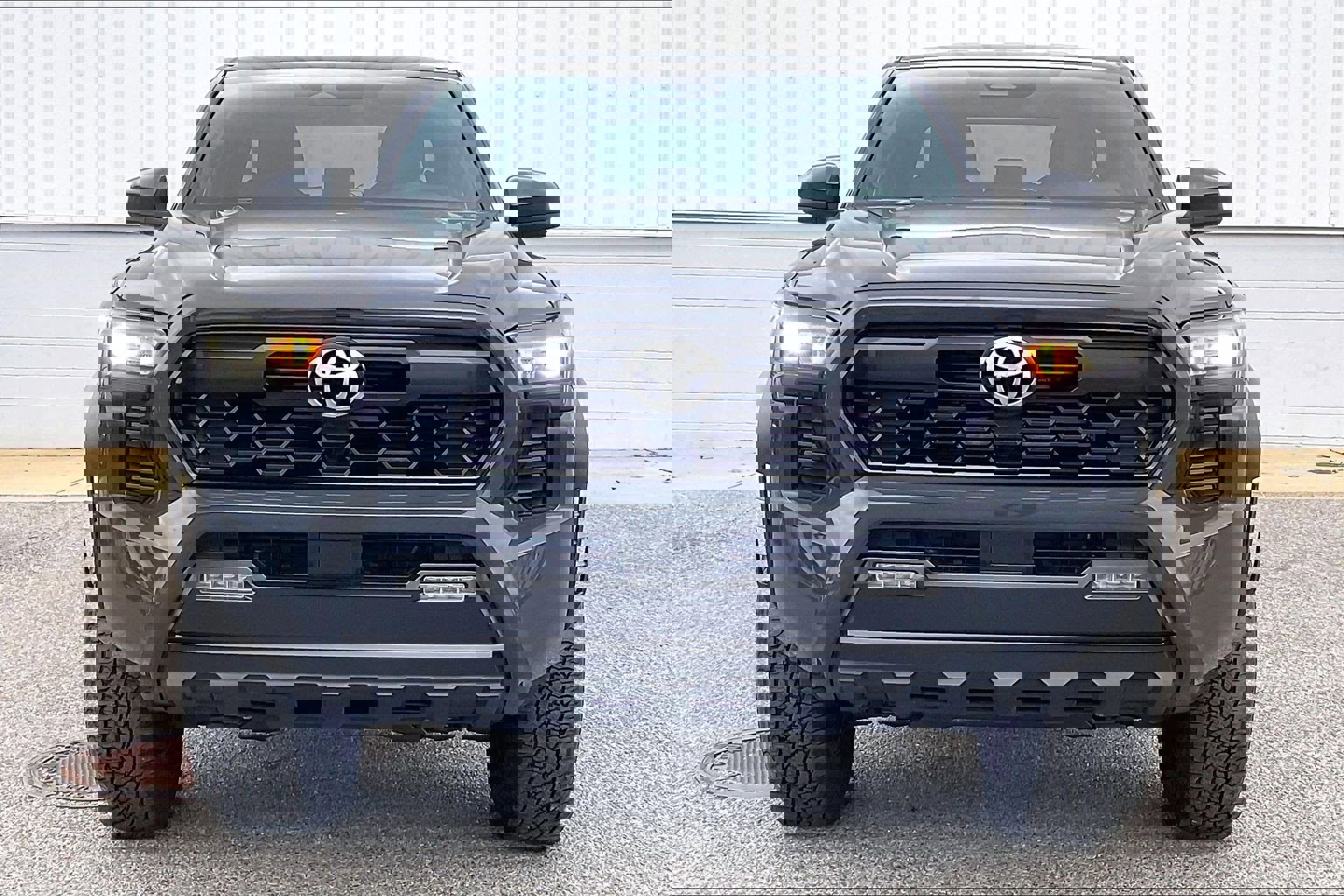 Used 2025 Toyota Tacoma TRD Off-Road image 3