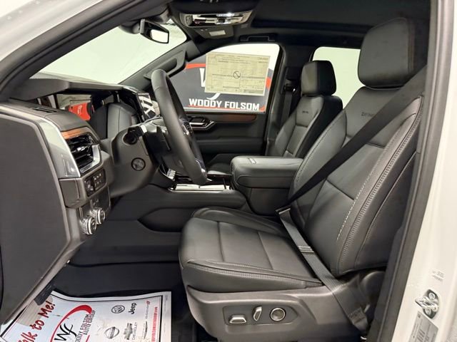 New 2026 GMC Yukon XL Denali w/ Sun & Power Step Package image 12