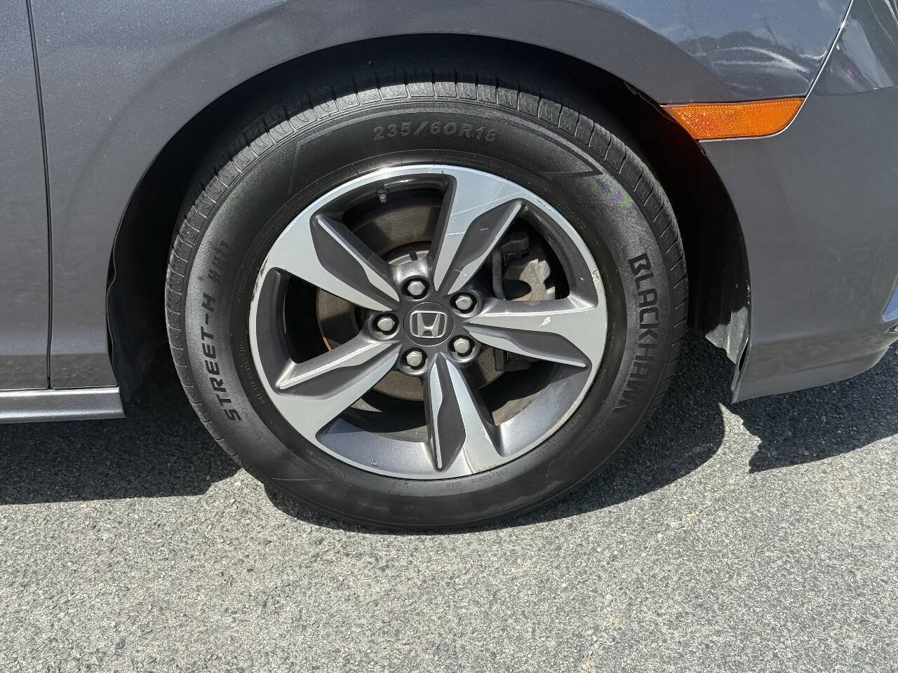 Used 2020 Honda Odyssey Touring image 15