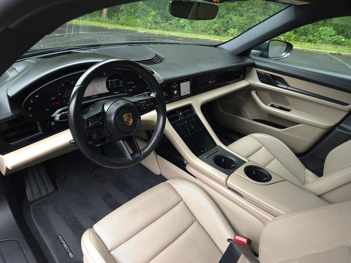 Used 2023 Porsche Taycan w/ Premium Package RWD image 2