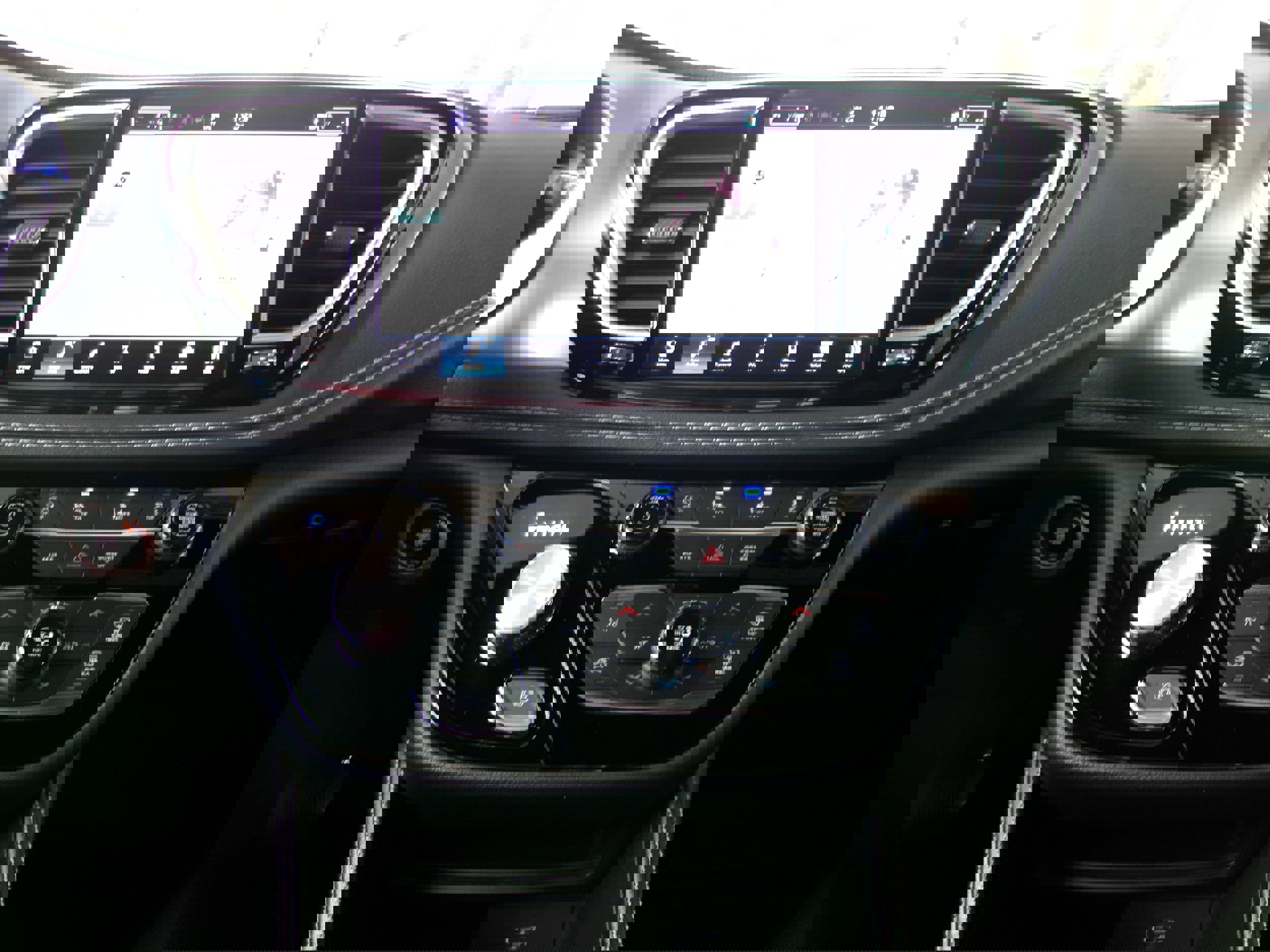 New 2026 Chrysler Pacifica Limited w/ S Appearance Package image 14