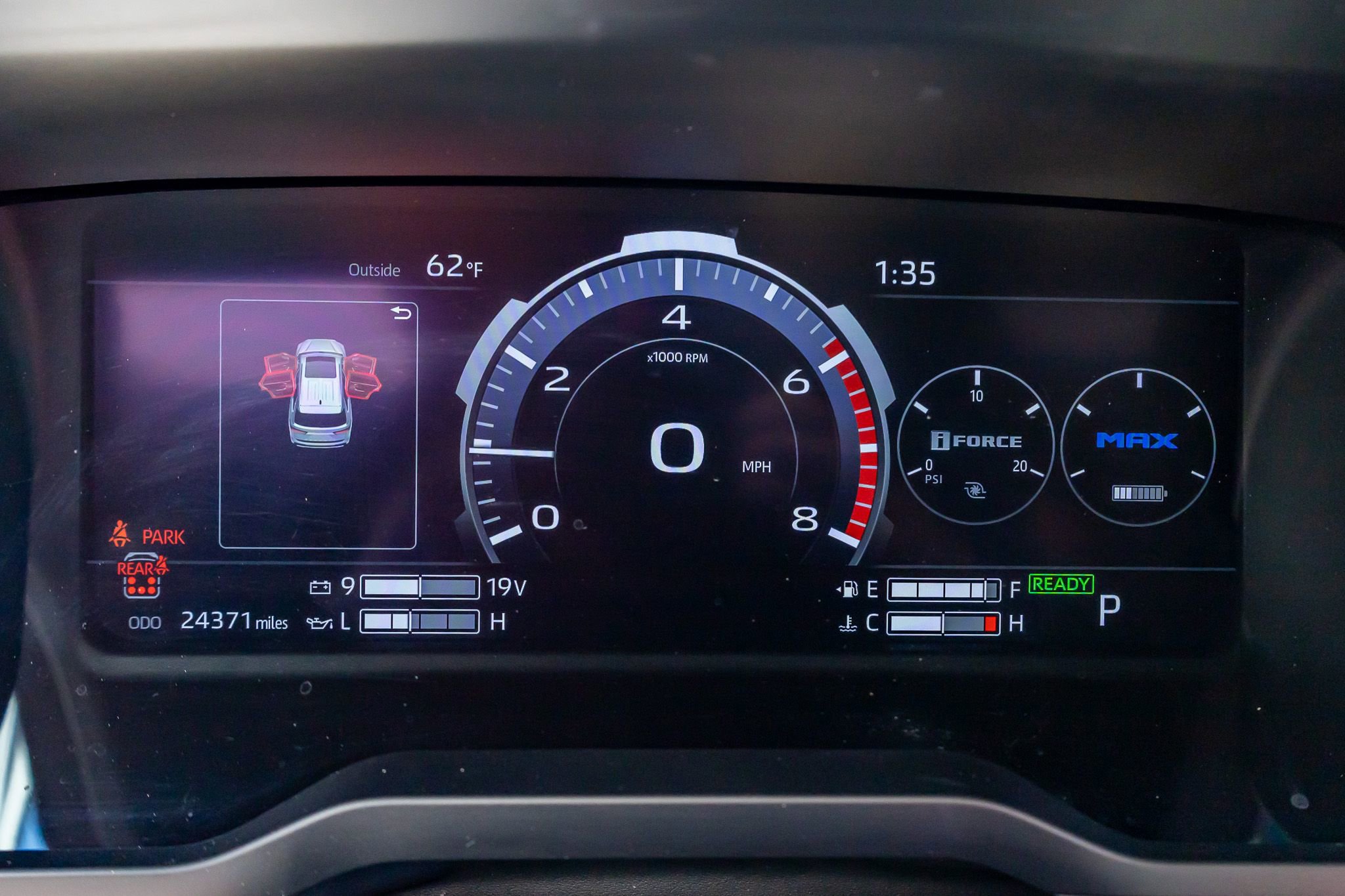 Used 2023 Toyota Sequoia TRD Pro AWD/4WD image 17