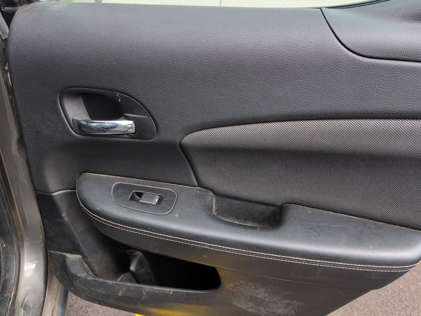 Used 2012 Dodge Avenger SE FWD image 34