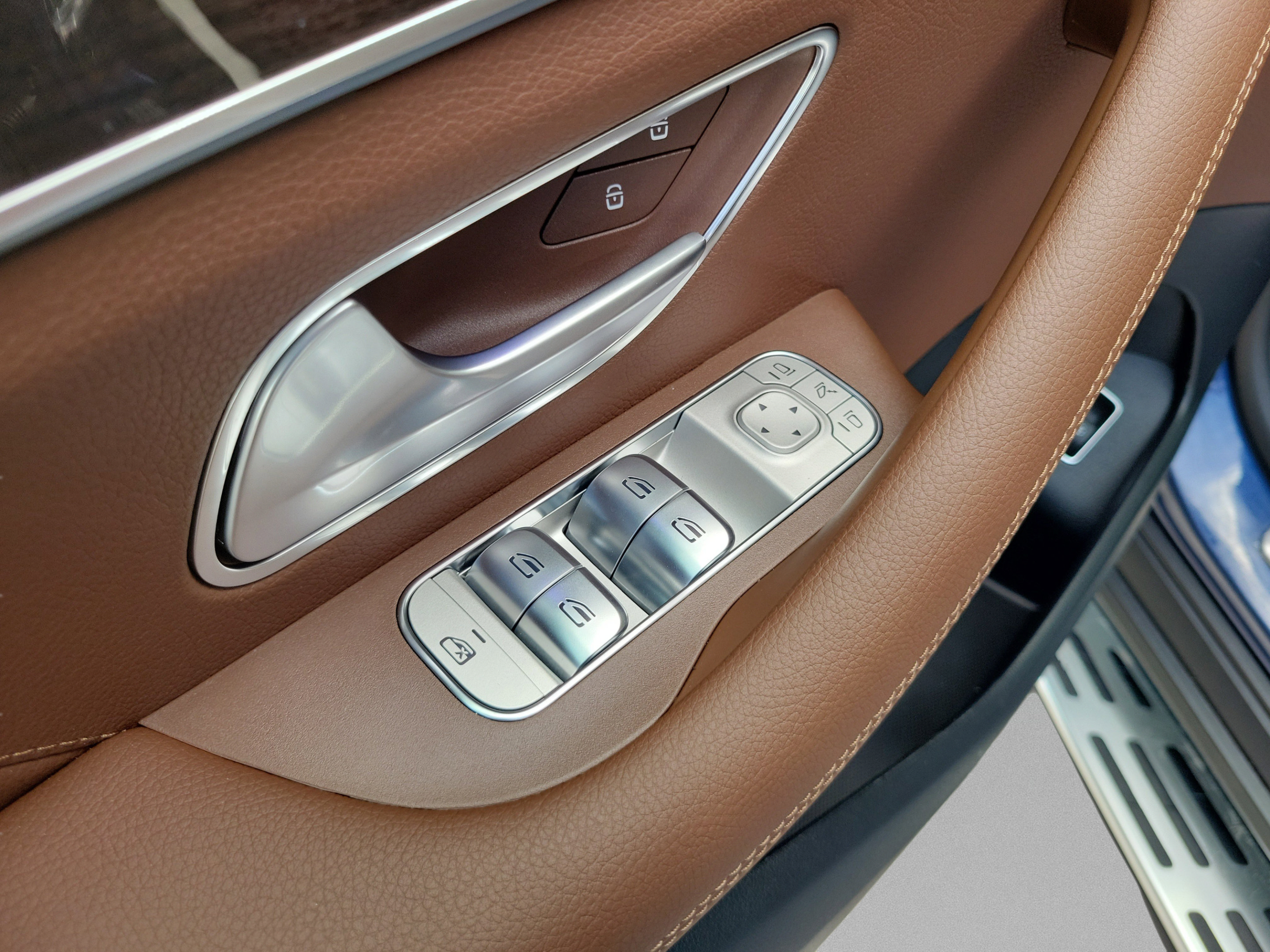 New 2026 Mercedes-Benz GLS 450 4MATIC image 13