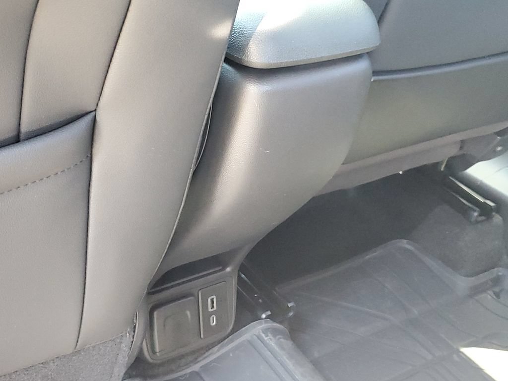 Certified 2022 Chevrolet TrailBlazer ACTIV w/ Sun and Liftgate Package FWD image 36