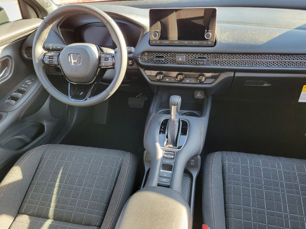 Used 2025 Honda HR-V Sport image 22