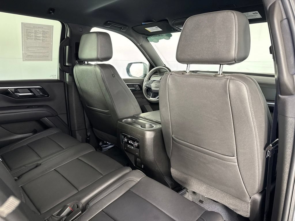 Certified 2025 Chevrolet Tahoe Z71 AWD/4WD image 35