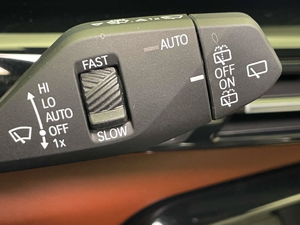 New 2027 BMW X1 xDrive28i w/ Technology Package AWD/4WD image 35