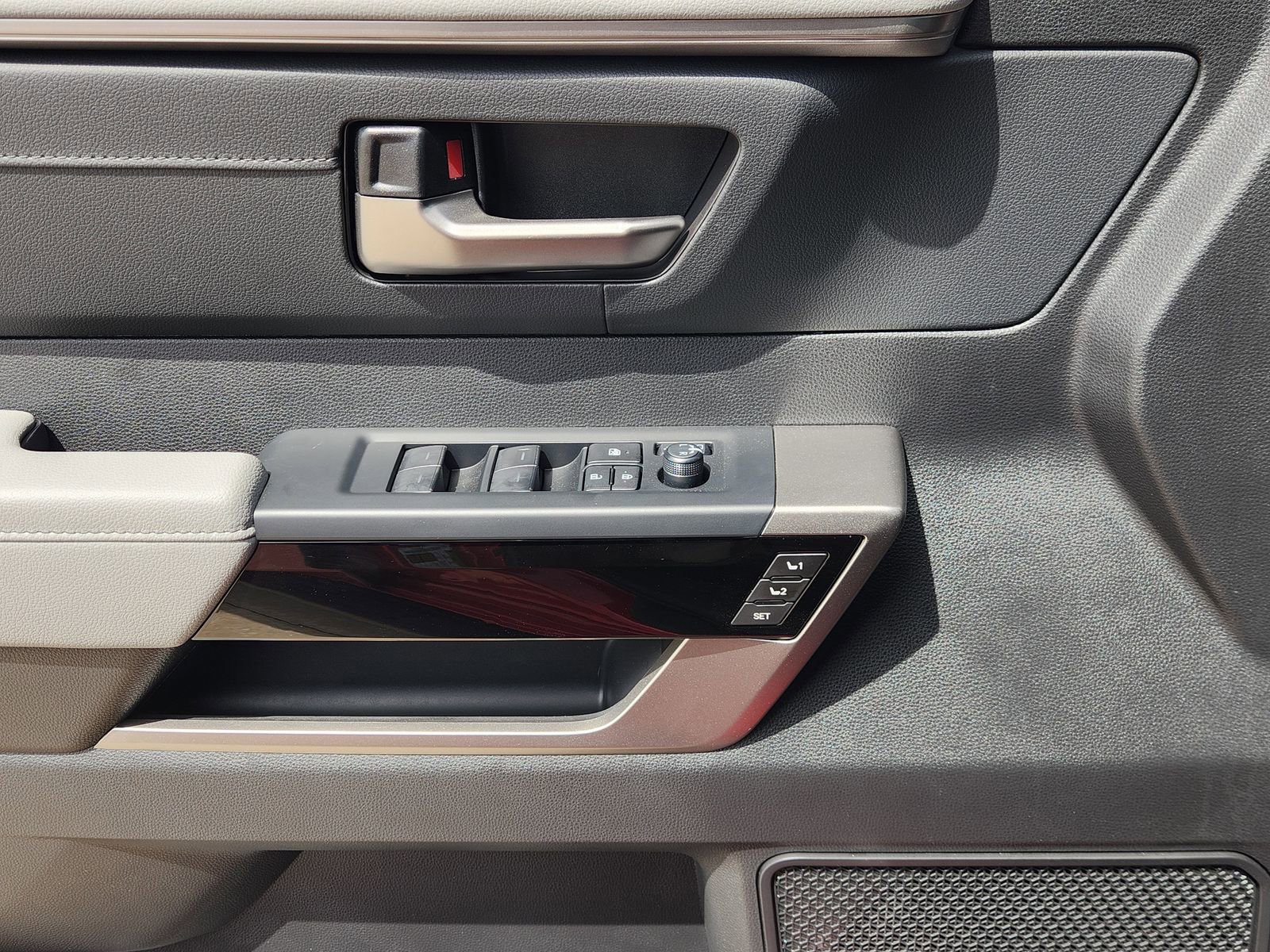 Used 2026 Toyota Sequoia Limited w/ Nightshade Package image 27