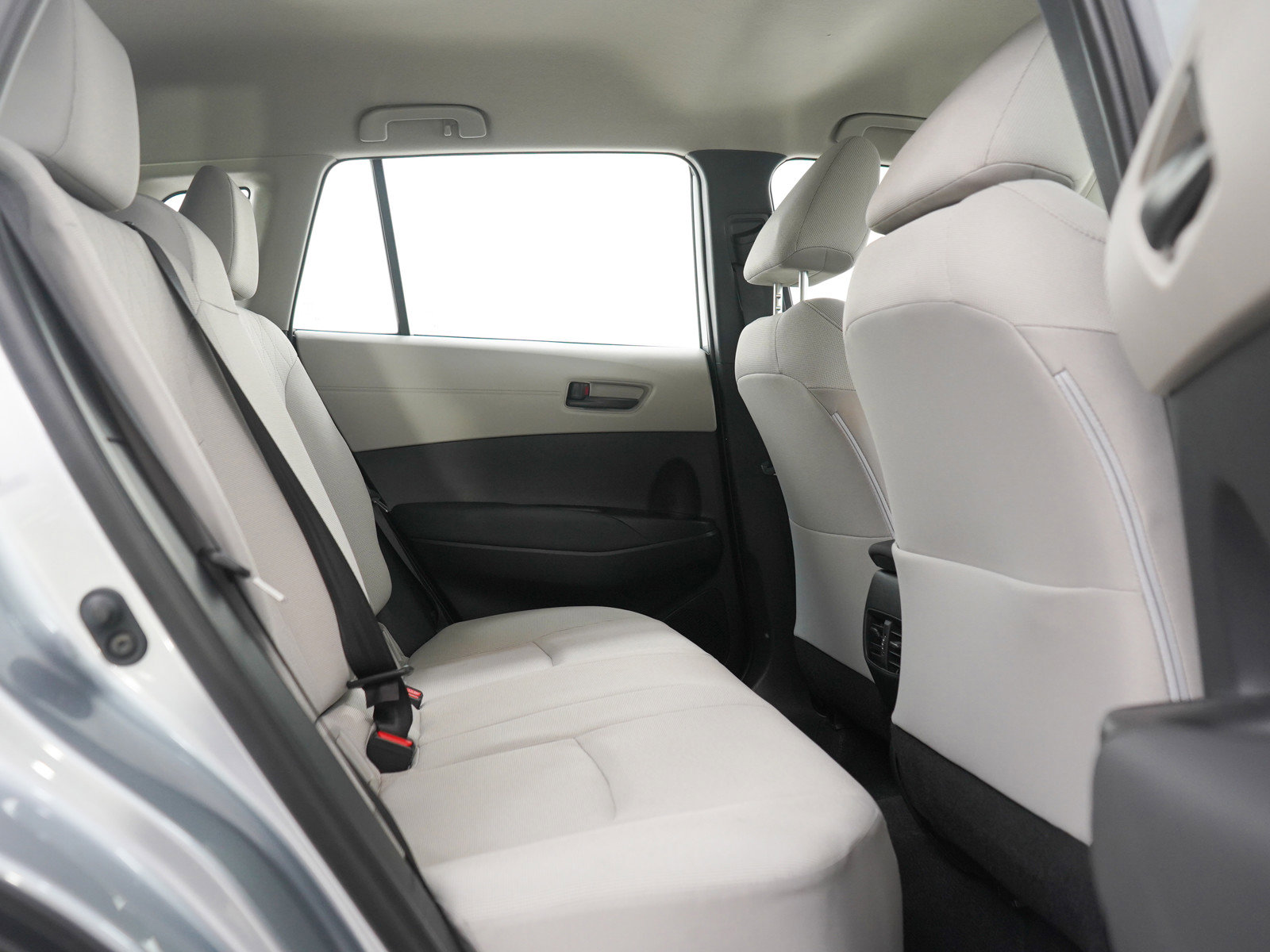 Used 2026 Toyota Corolla Cross L image 12