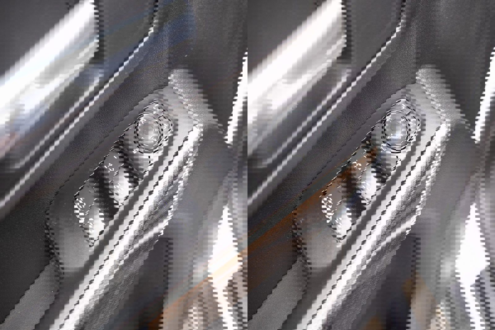 Used 2021 Chevrolet Silverado 2500 LT w/ Snow Plow Prep/Camper Package image 11