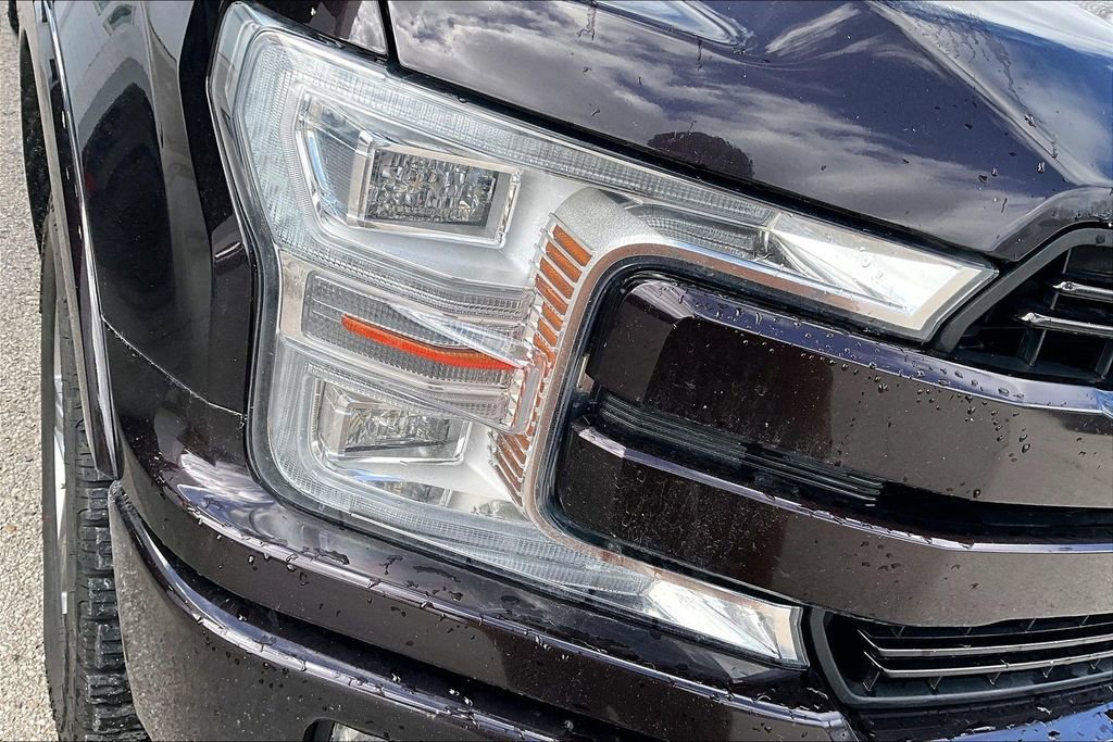 Used 2018 Ford F150 Lariat w/ Equipment Group 502A Luxury image 33