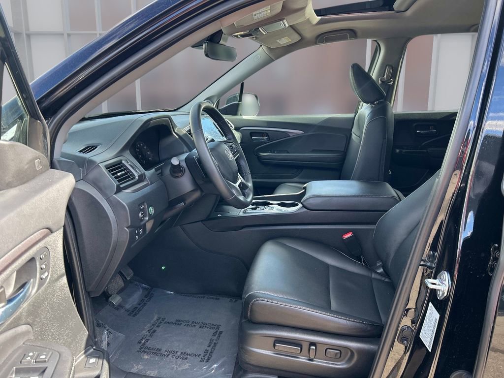 Used 2025 Honda Ridgeline RTL image 11