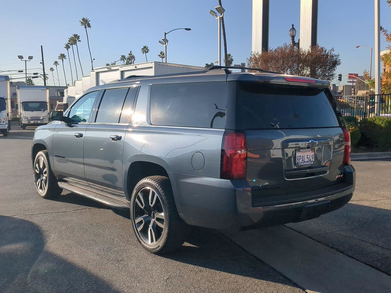 Used 2020 Chevrolet Suburban LT image 4
