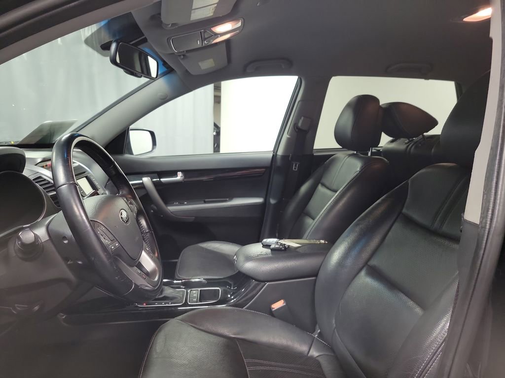 Used 2015 Kia Sorento EX image 13