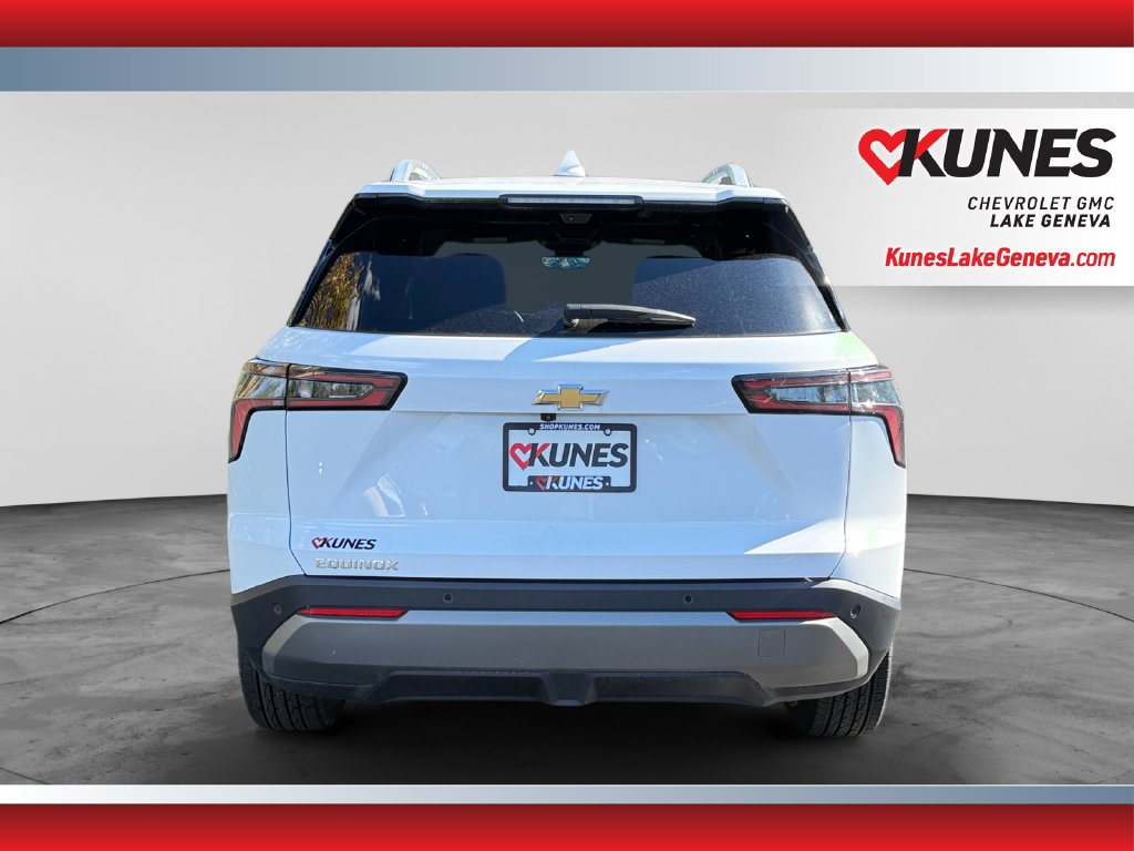 Used 2025 Chevrolet Equinox LT w/ Convenience Package II FWD image 8