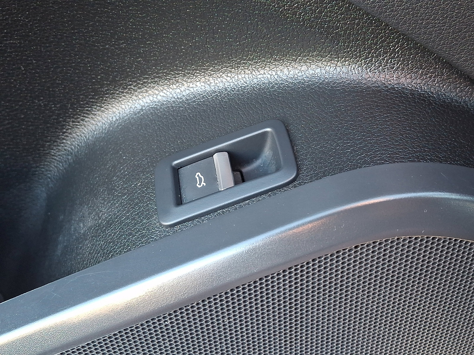 Used 2022 Audi SQ5 Premium Plus image 27