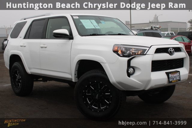 Used 2018 Toyota 4Runner SR5 image 1