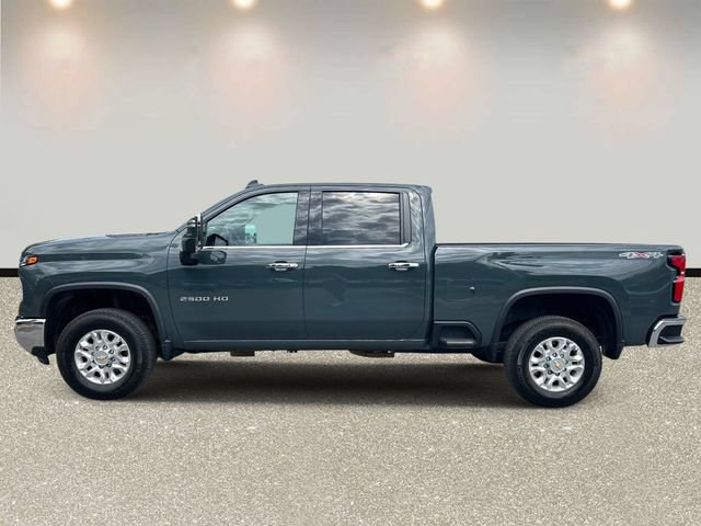 Used 2026 Chevrolet Silverado 2500 LTZ AWD/4WD image 8