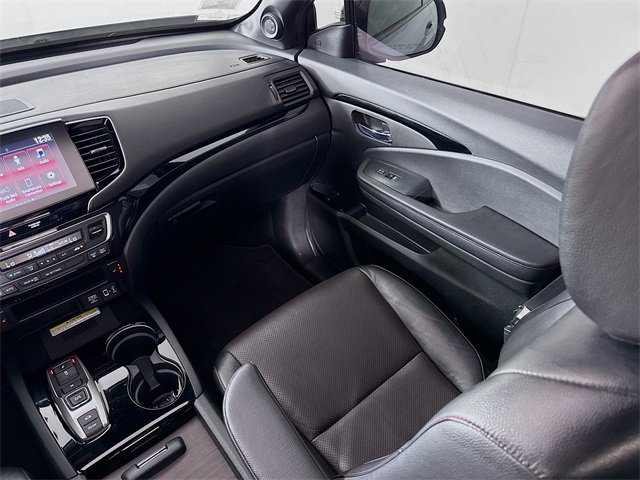 Used 2022 Honda Ridgeline Black Edition image 25