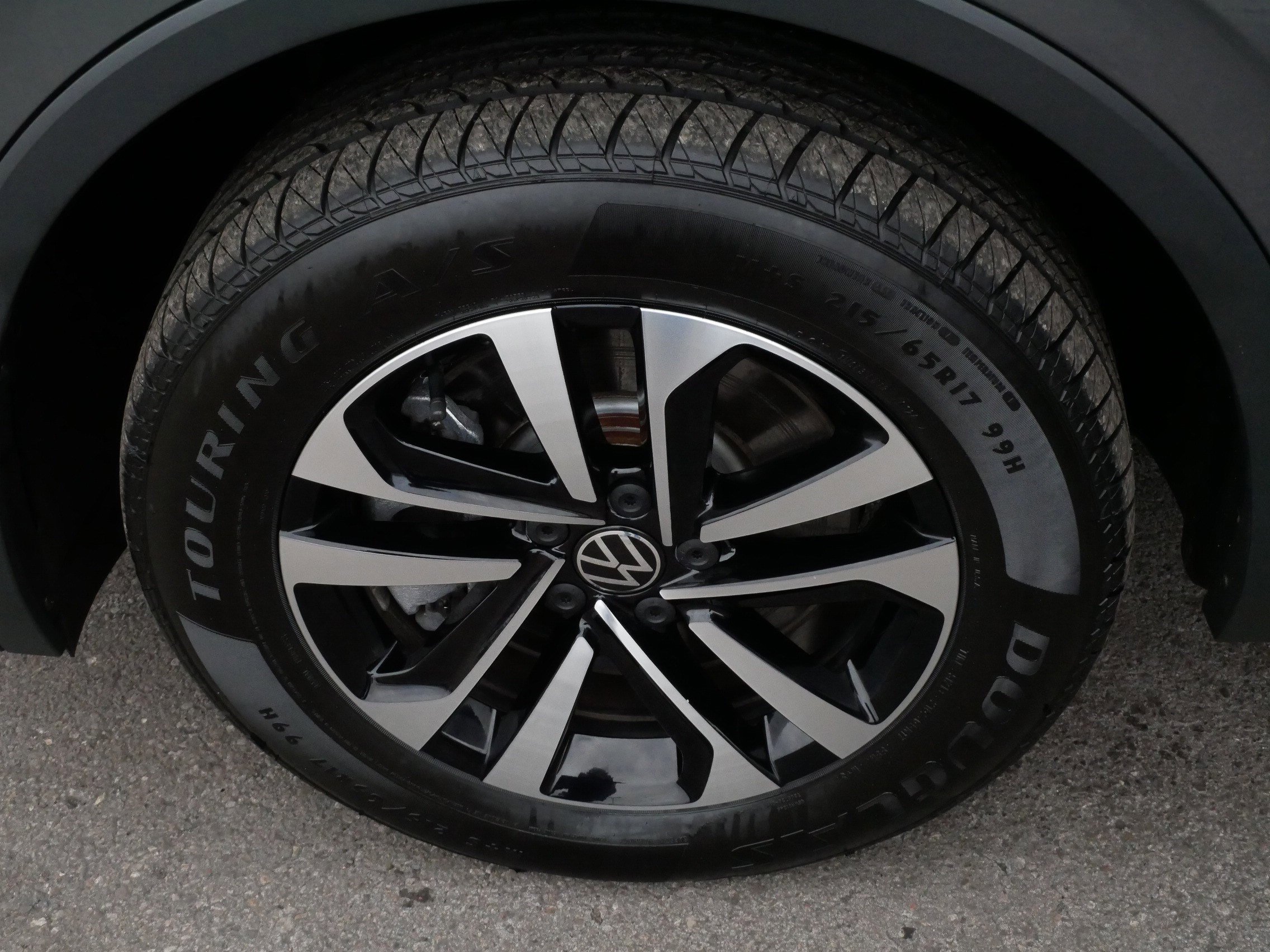 Certified 2022 Volkswagen Tiguan S image 15